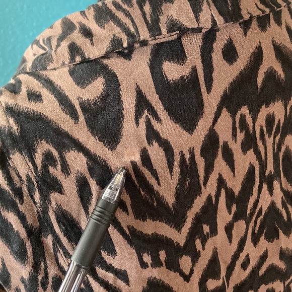 LOVE CULTURE | Women’s Open Front Cropped Cardigan - Picture 8 of 8